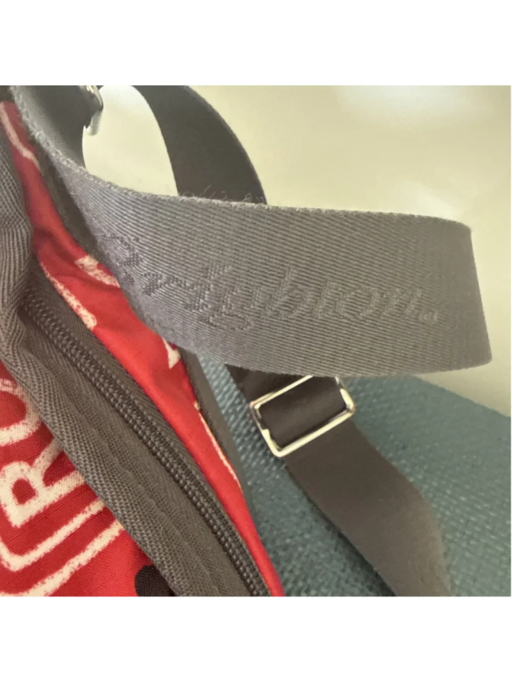 Brighton Live Love London Detour Crossbody Bag Red Nylon - Picture 5 of 7